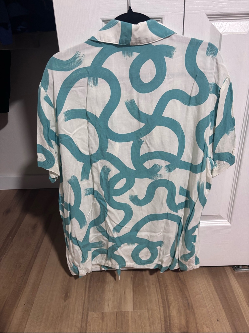 Original Use Men's Short-Sleeve Button-Down in Teal and White Abstract Print